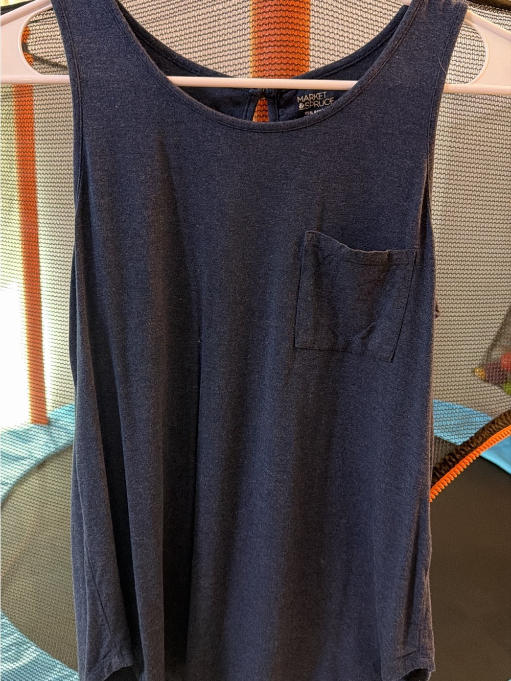 Market & Spruce Navy Blue Women’s Sleeveless Tank with Chest Pocket